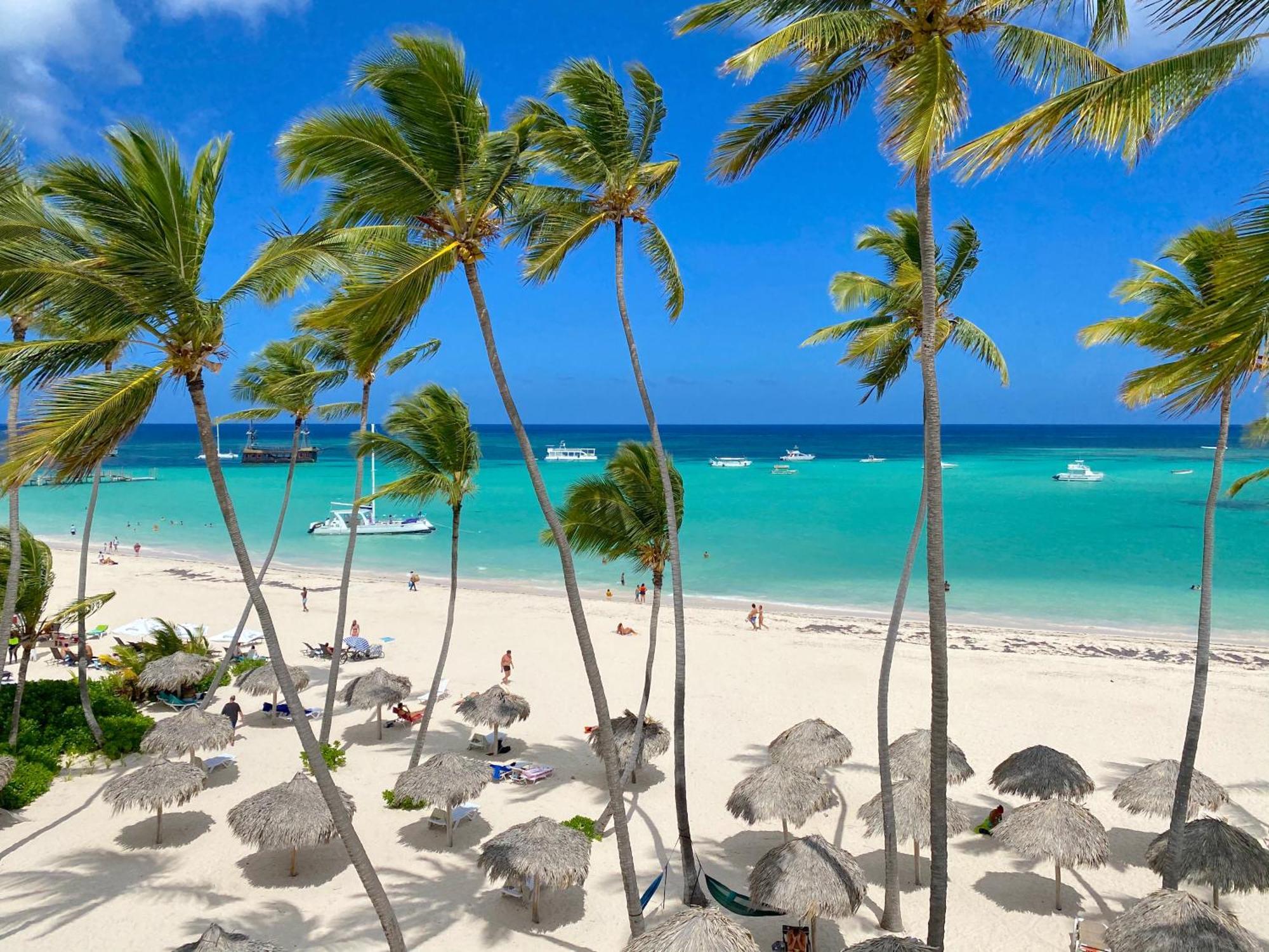 Sunny Seascape Villas & Aparts Hotel Wifi Bbq Los Corales Bavaro Beach Club & Spa Punta Cana Exterior photo