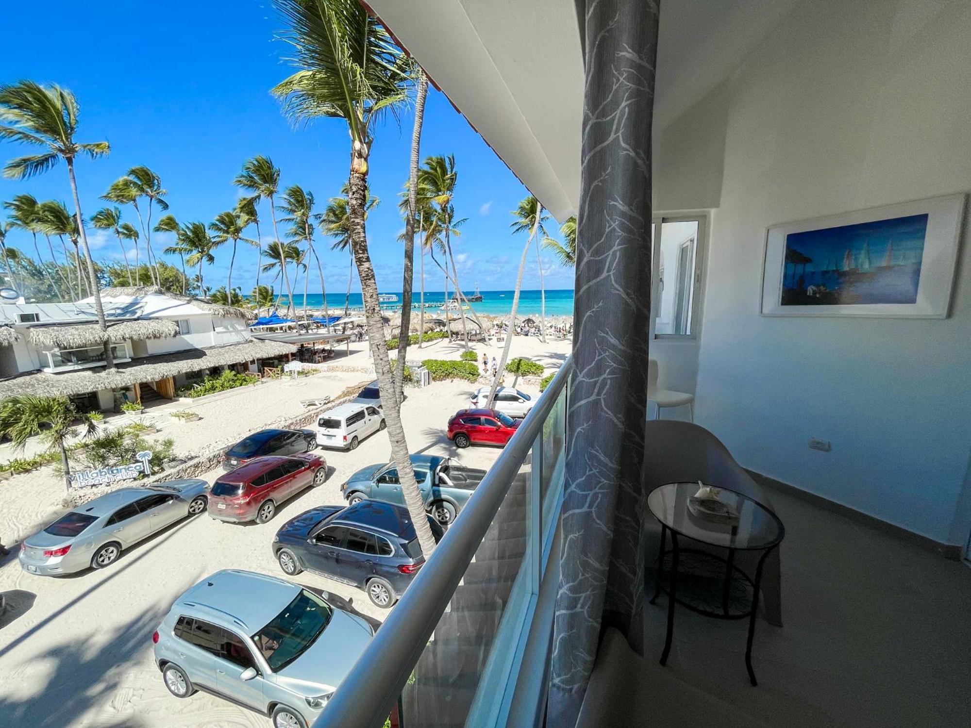 Sunny Seascape Villas & Aparts Hotel Wifi Bbq Los Corales Bavaro Beach Club & Spa Punta Cana Exterior photo